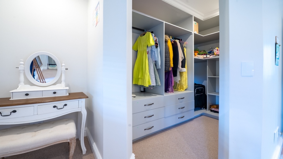 To Let 4 Bedroom Property for Rent in Green Pastures Western Cape